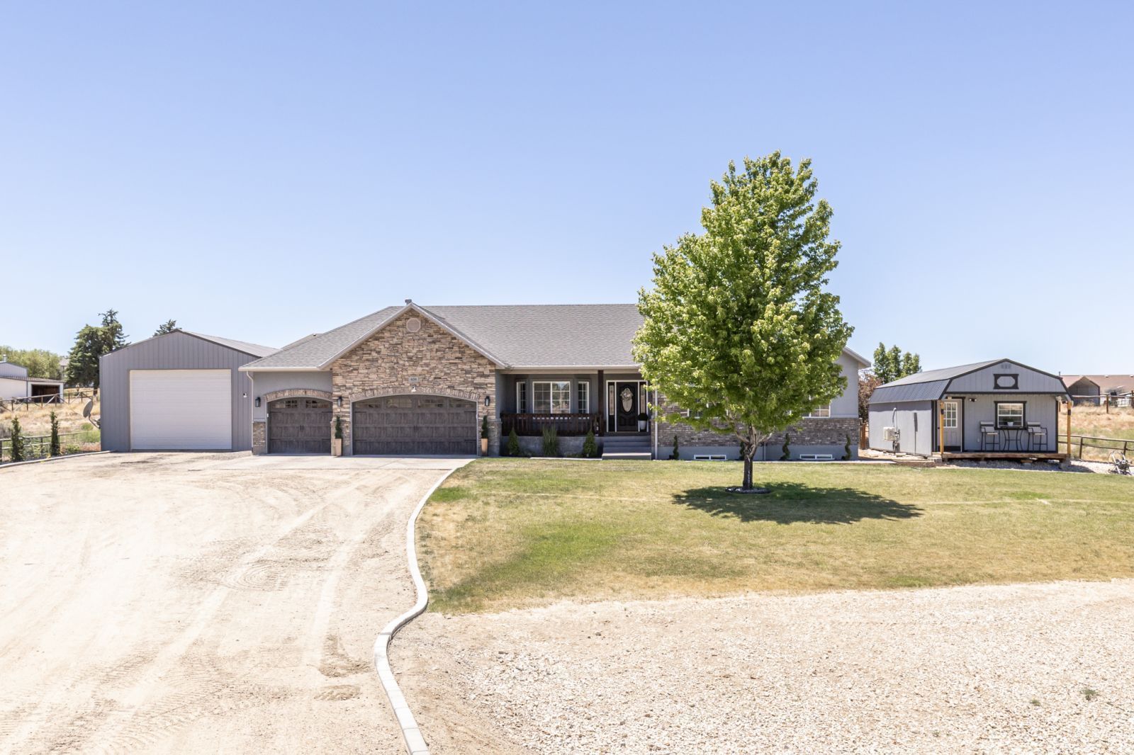 939 Bluejay Drive Spring Creek, NV 89815 - Photo 2 of 50