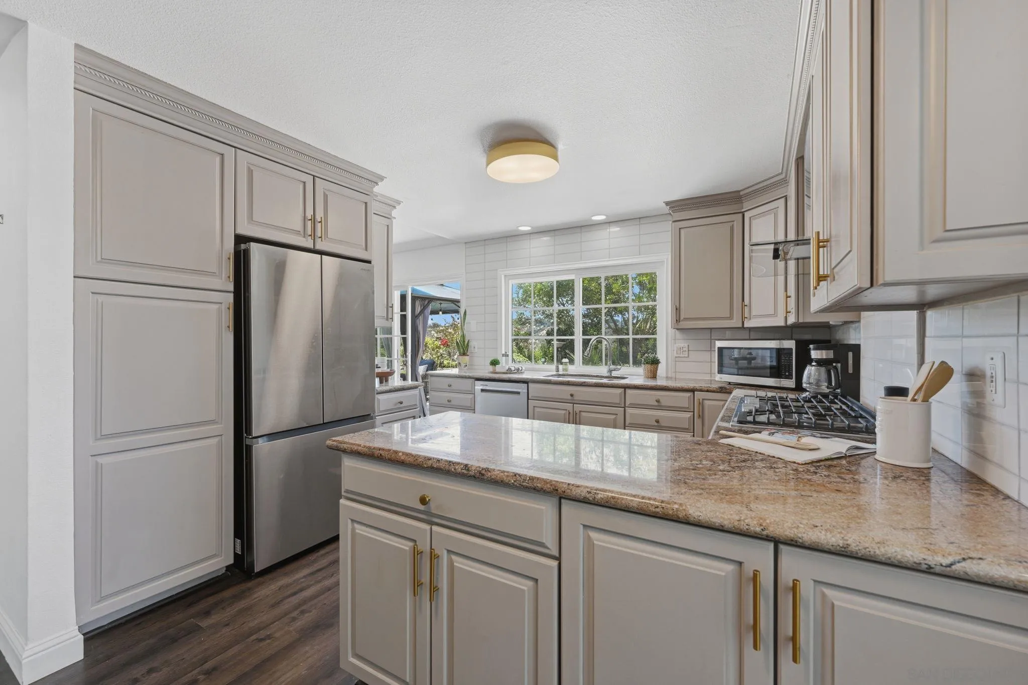 1619 Mapleleaf Court Encinitas, CA 92024 - Photo 22 of 60