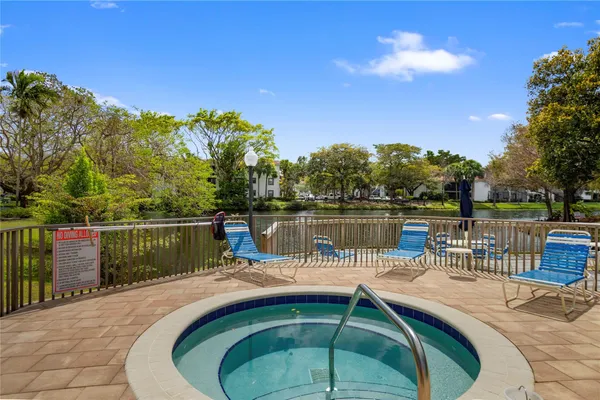 $335,000 | 8164 Northwest 17th Manor, Unit 8164, Plantation, FL 33322