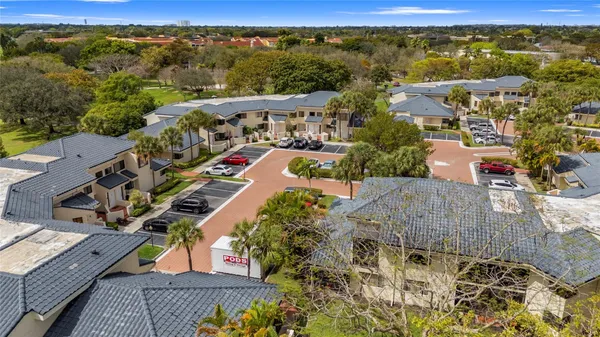 $335,000 | 8164 Northwest 17th Manor, Unit 8164, Plantation, FL 33322