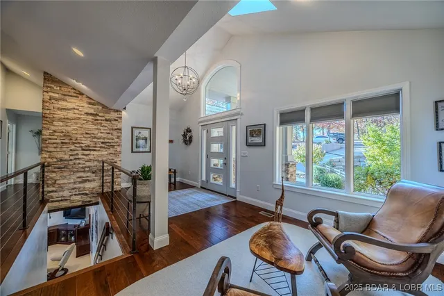 $987,000 | 2259 Standing Rock Road, Camdenton, MO 65020