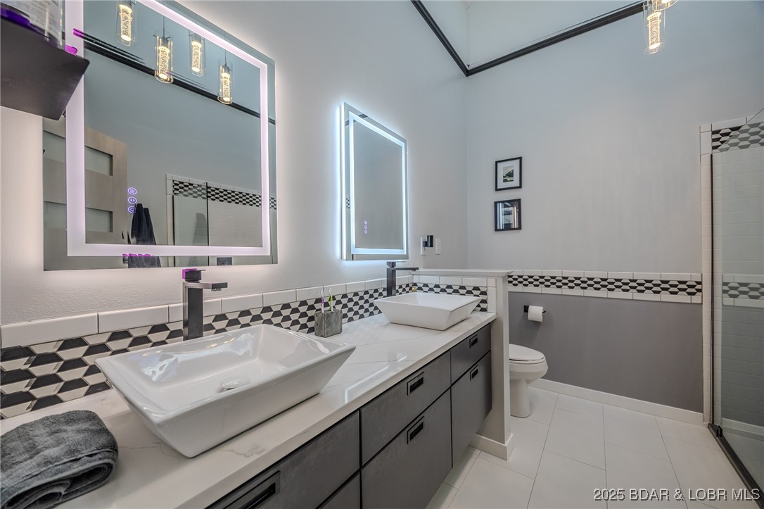 2259 Standing Rock Road Camdenton, MO 65020 - Photo 23 of 75 Every element of this bathroom showcases thoughtfu