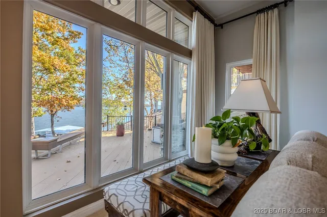 $987,000 | 2259 Standing Rock Road, Camdenton, MO 65020