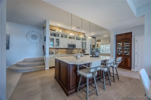 $987,000 | 2259 Standing Rock Road, Camdenton, MO 65020