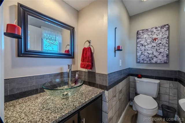 $987,000 | 2259 Standing Rock Road, Camdenton, MO 65020