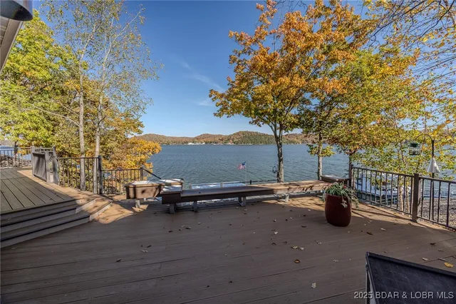 $987,000 | 2259 Standing Rock Road, Camdenton, MO 65020