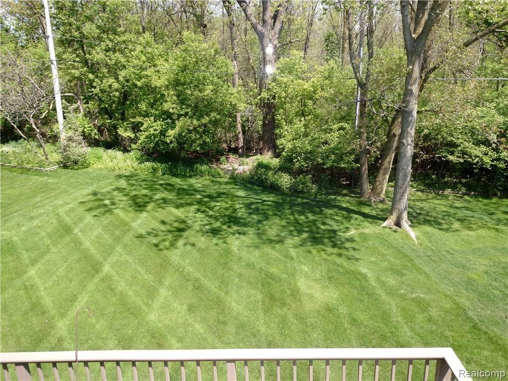 358 Arlington Drive Rochester Hills, MI 48307 - Photo 12 of 20
