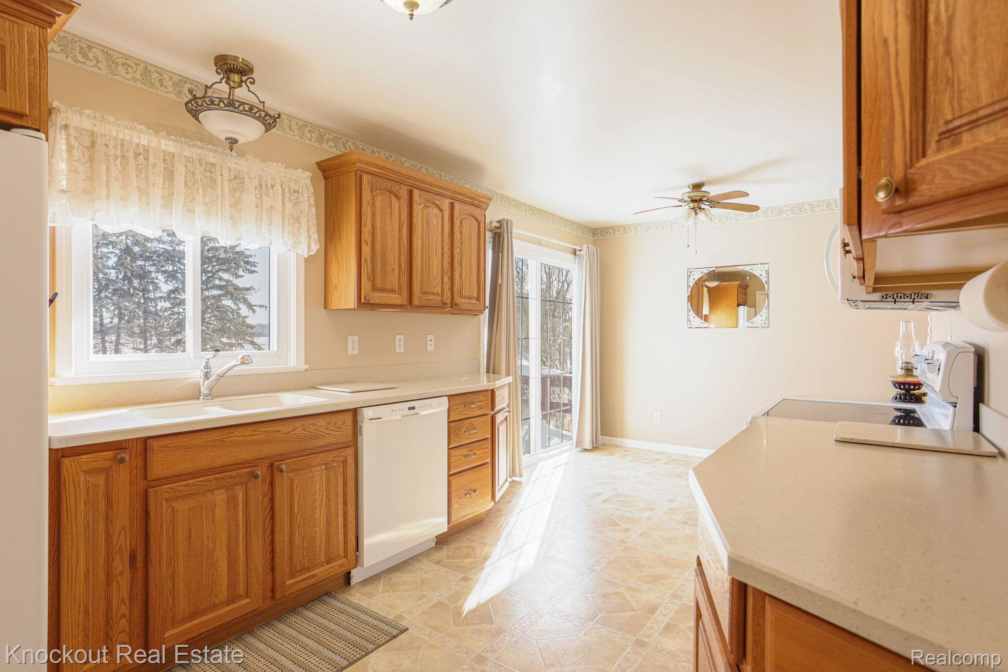 470 North Farley Road Bay City, MI 48708 - Photo 15 of 40 Gallery Image 15