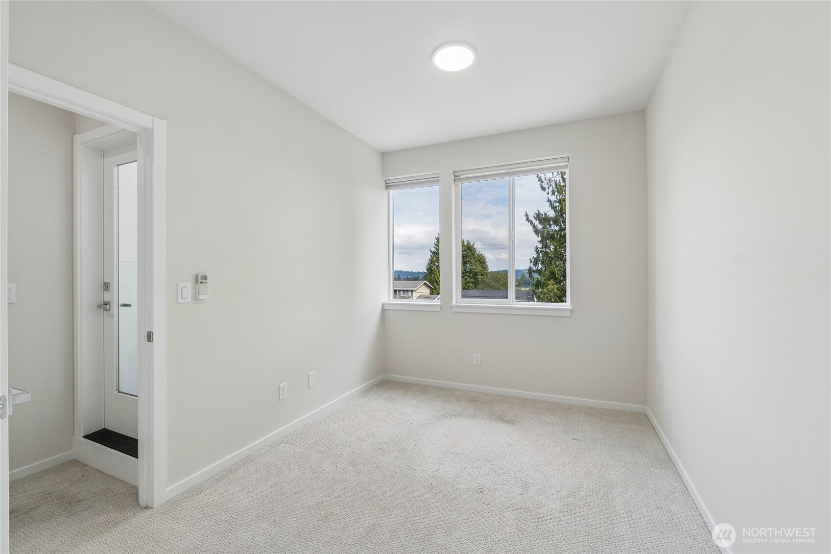 4549 Renton Street South, Unit D Seattle, WA 98108 - Photo 21 of 28 Gallery Image 21