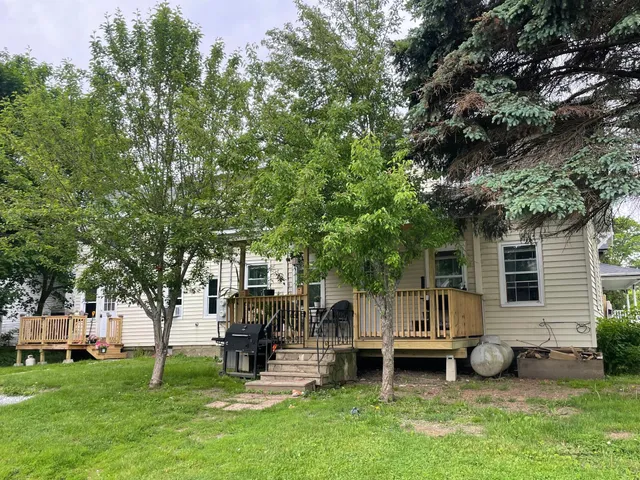 $350,000 | 80 Pleasant Street, Rockland, ME 04841