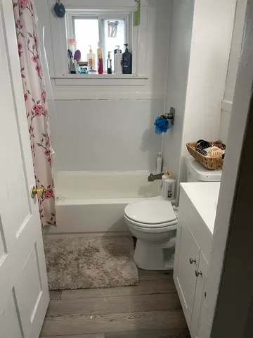 $350,000 | 80 Pleasant Street, Rockland, ME 04841