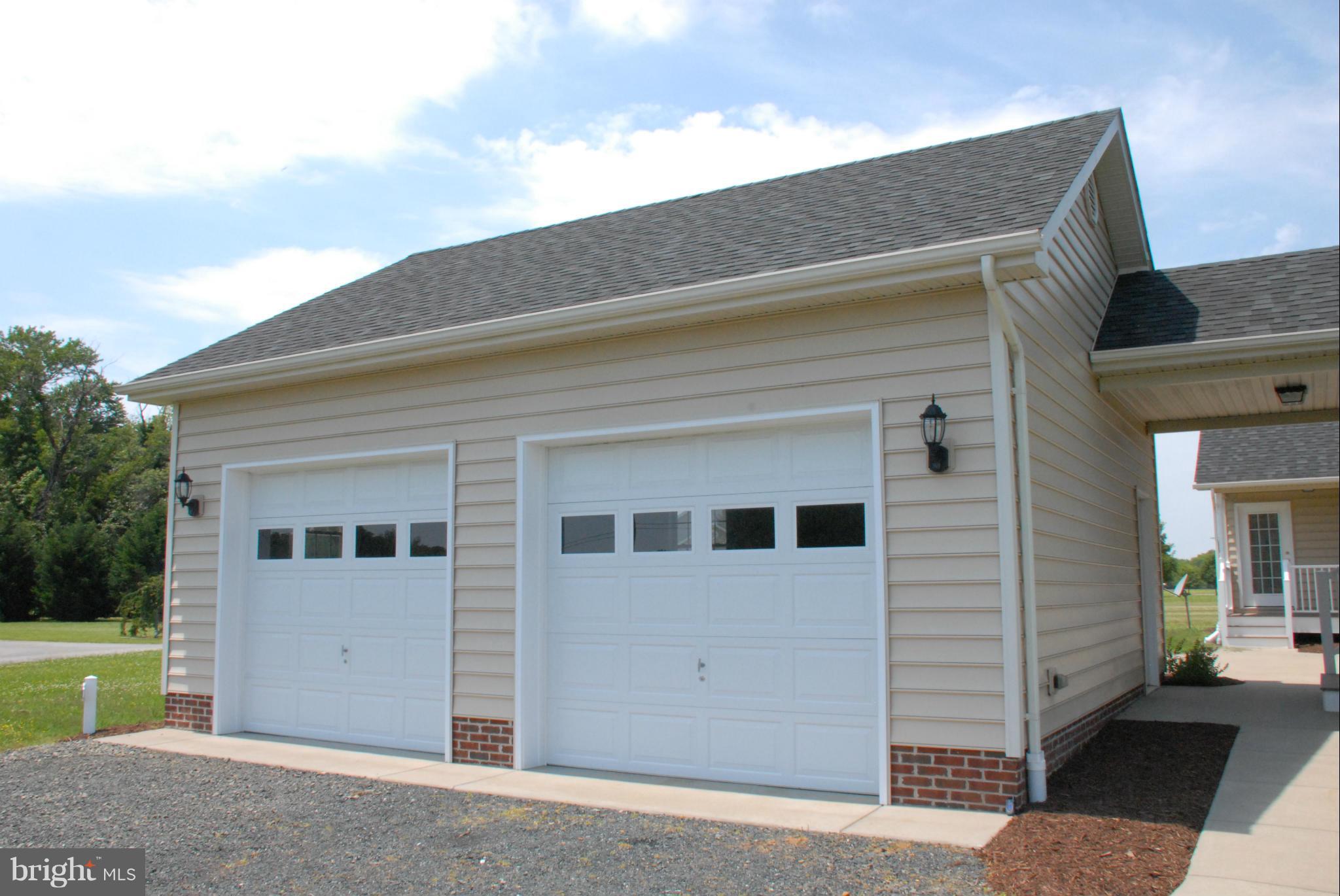 18161 St Jeromes Neck Road Dameron, MD 20628 - Photo 28 of 30 garage