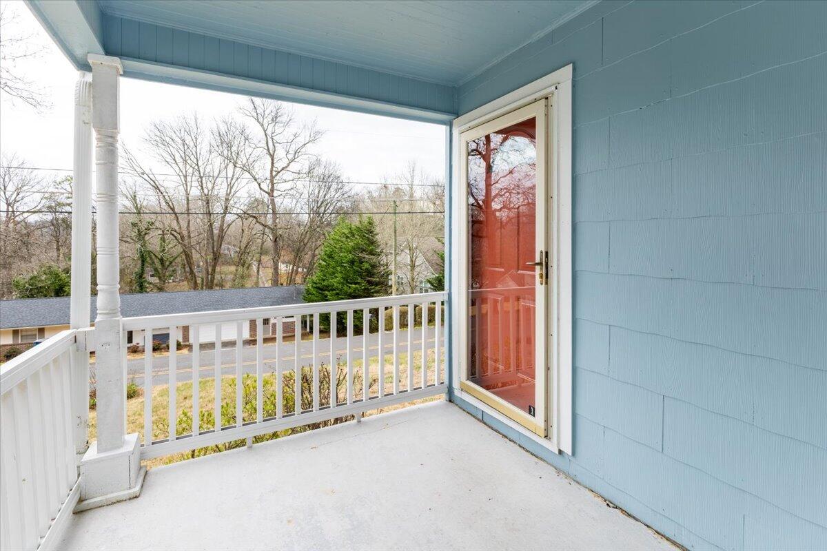 3519 Martin Road Chattanooga, TN 37415 - Photo 26 of 30 Front Porch