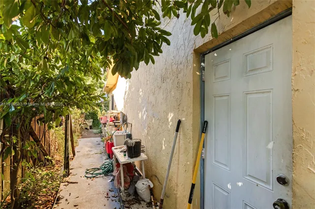 $459,000 | 8107 Southwest 19th Street, North Lauderdale, FL 33068