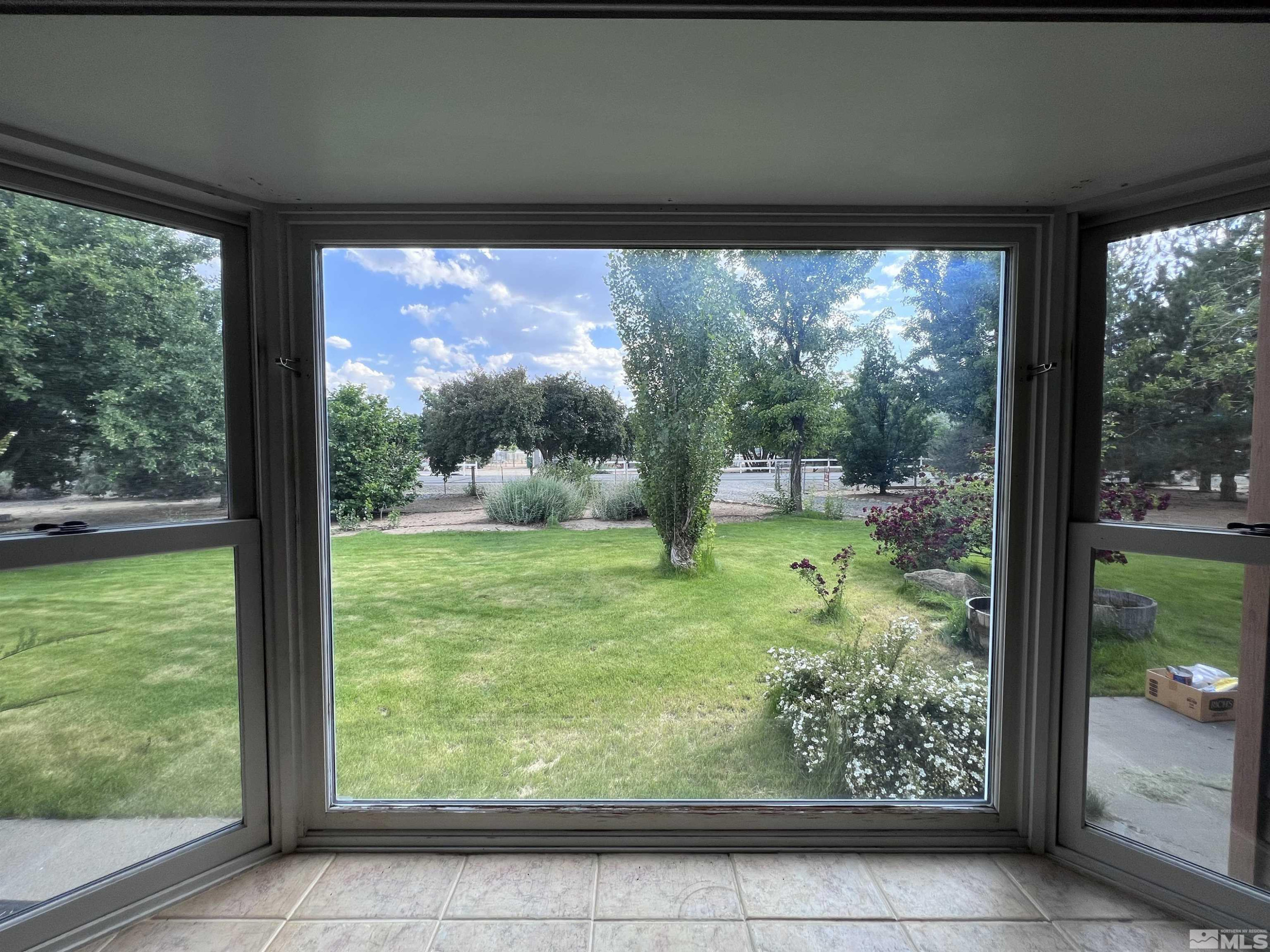 11845 Mistletoe Street Reno, NV 89506 - Photo 21 of 39 Photo 21