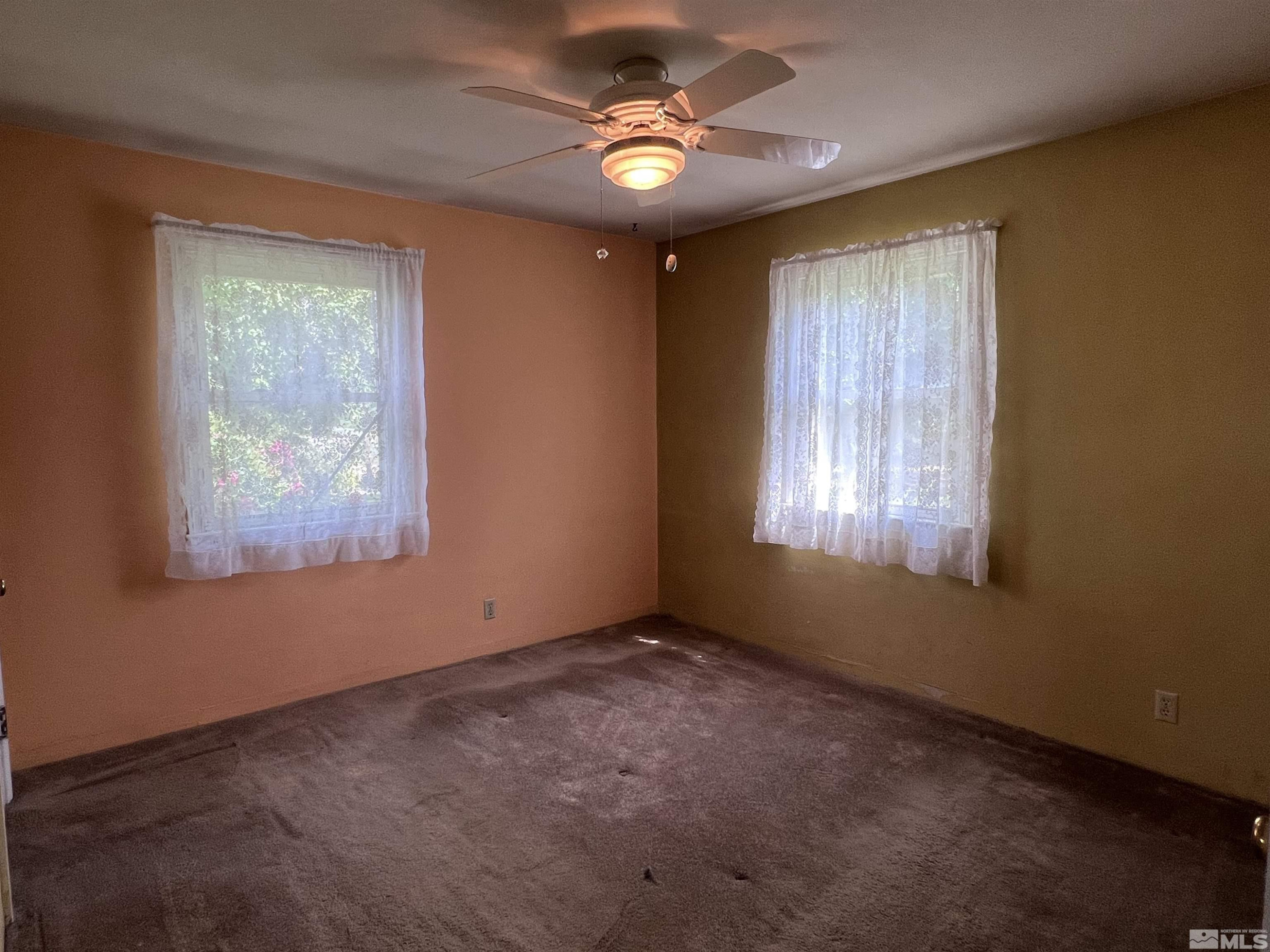 11845 Mistletoe Street Reno, NV 89506 - Photo 34 of 39 Photo 34
