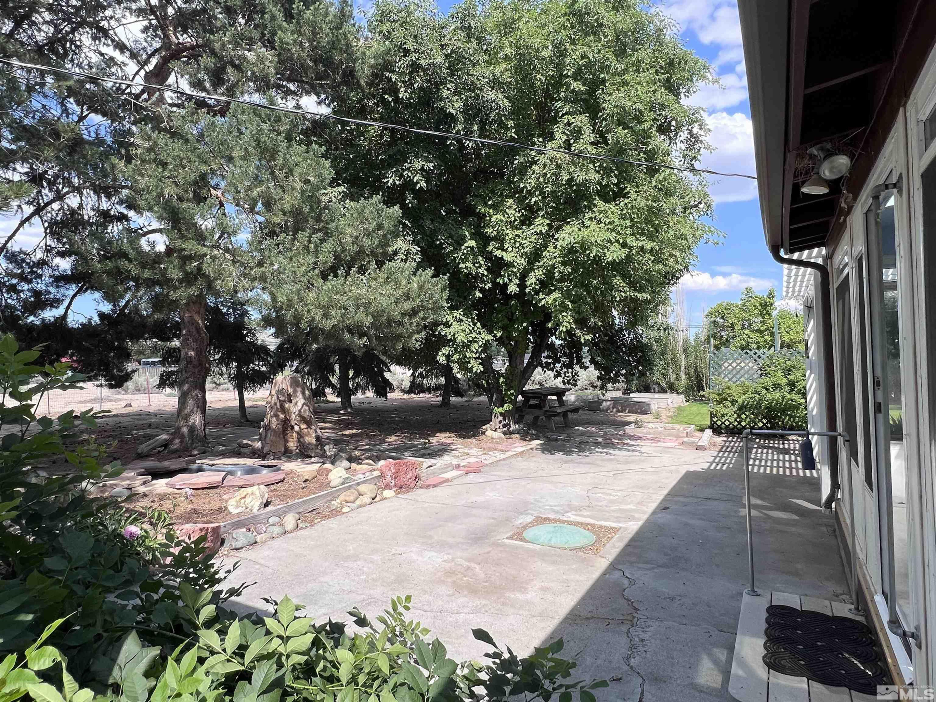 11845 Mistletoe Street Reno, NV 89506 - Photo 9 of 39 Photo 9