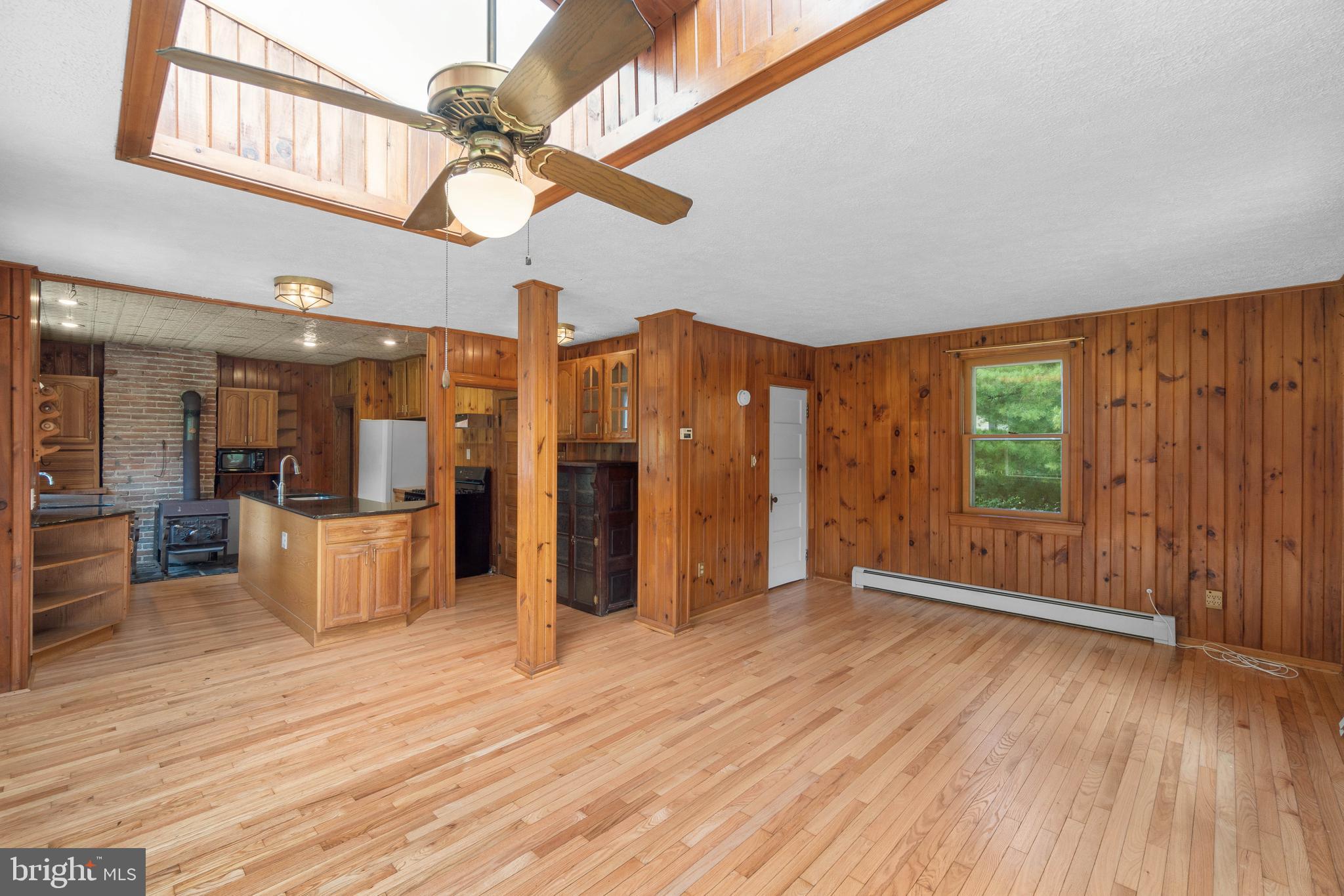 3560 Church Road Ellicott City, MD 21043 - Photo 7 of 35 Family Room