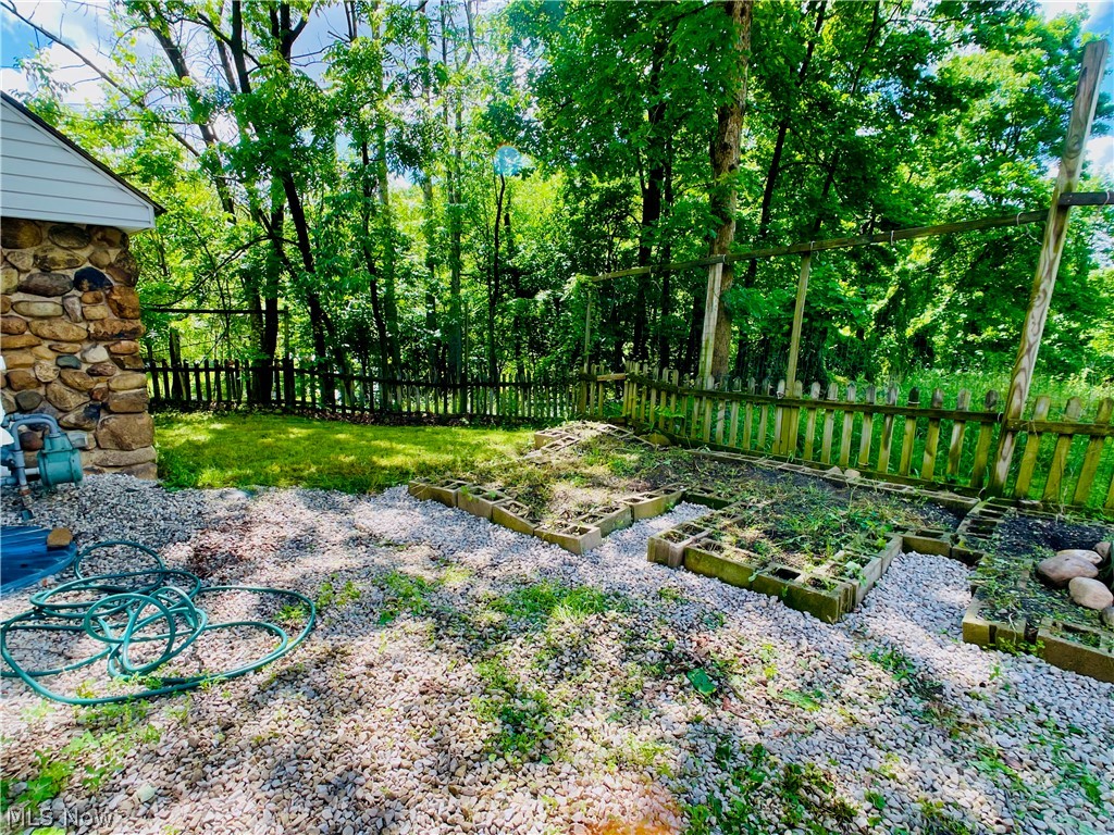 7500 Ridge Road Cleveland, OH 44129 - Photo 23 of 25