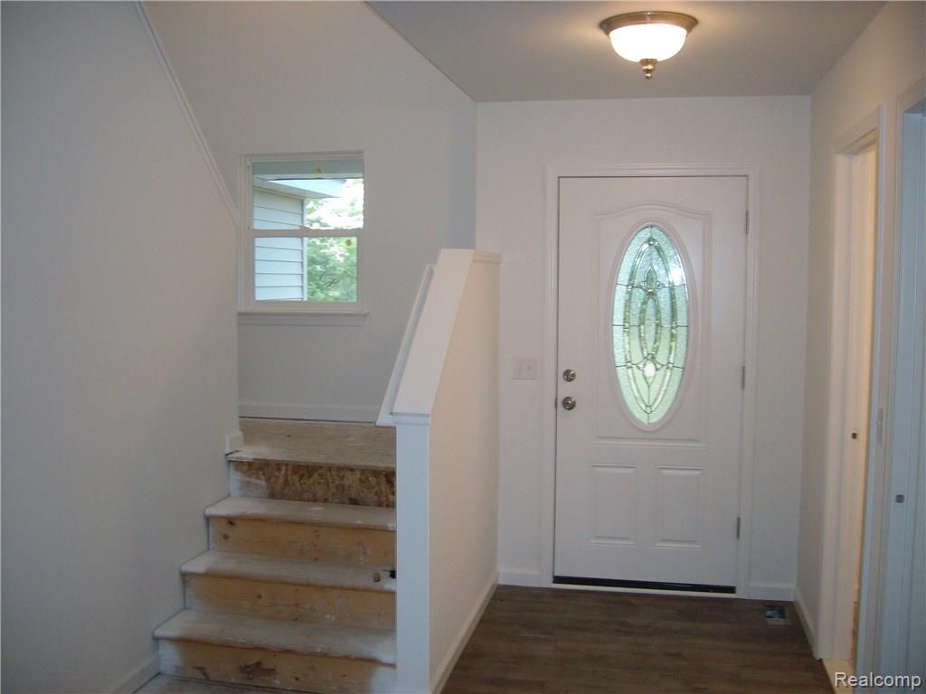 7388 Stow Road Fowlerville, MI 48836 - Photo 8 of 19 SANY1810.JPG