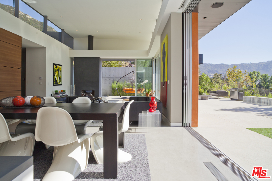 1055 Cold Canyon Road Calabasas, CA 91302 - Photo 14 of 51 Gallery Image 14
