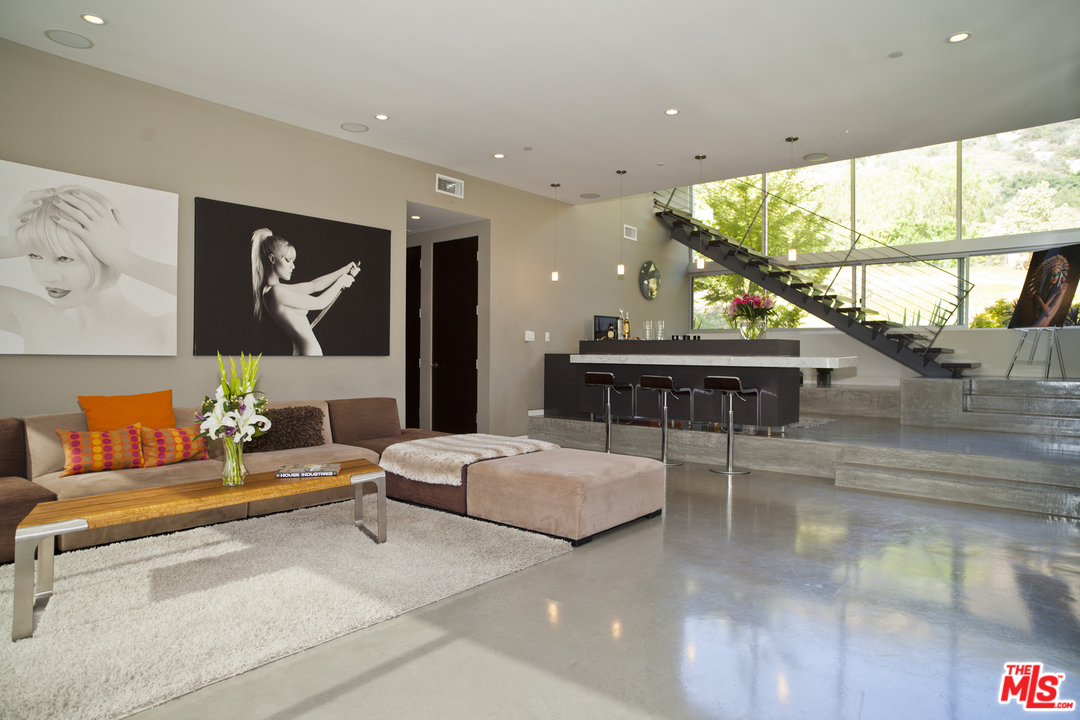 1055 Cold Canyon Road Calabasas, CA 91302 - Photo 16 of 51 Gallery Image 16