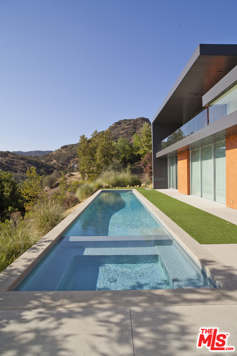 1055 Cold Canyon Road Calabasas, CA 91302 - Photo 3 of 51 Gallery Image 3