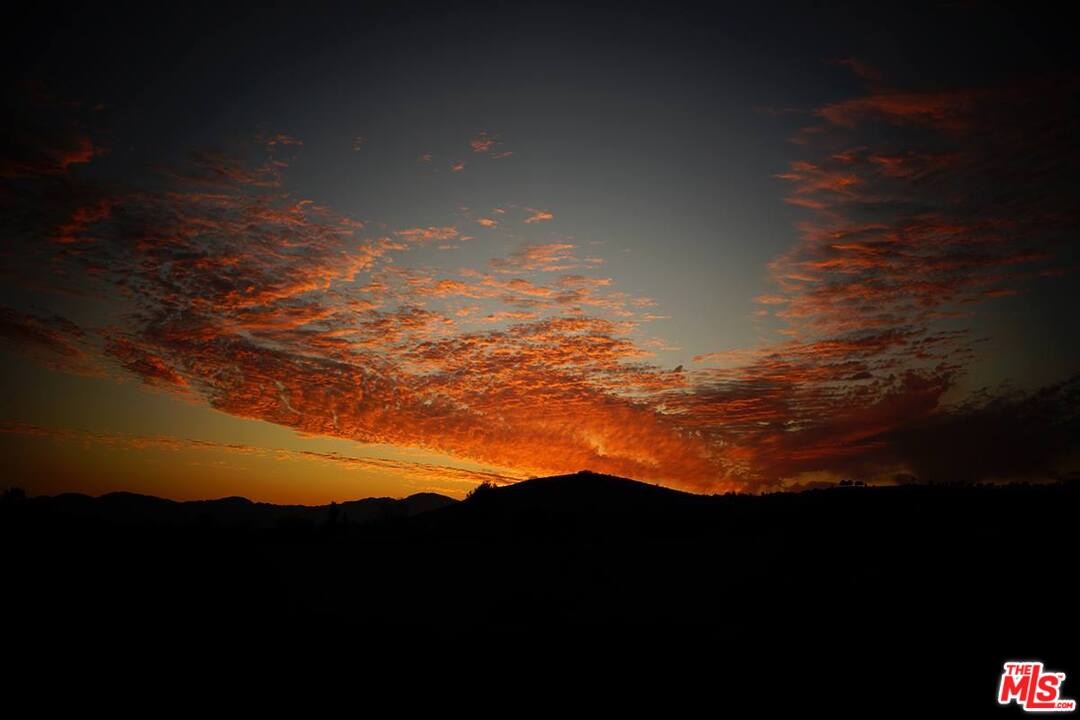 1055 Cold Canyon Road Calabasas, CA 91302 - Photo 50 of 51 Gallery Image 50