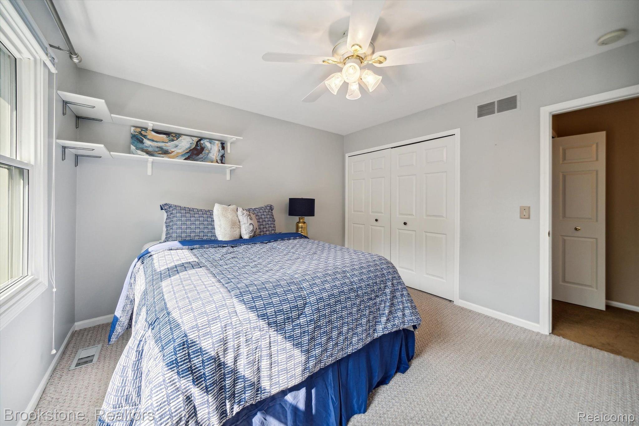 3944 Fieldview Road Lake Orion, MI 48360 - Photo 36 of 58 Gallery Image 36