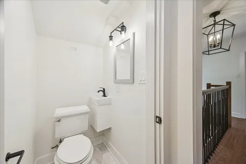 $2,695,000 | 3071 Locke Lane, Houston, TX 77019