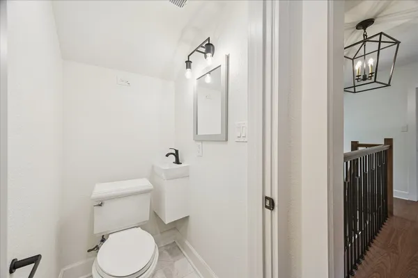 $2,695,000 | 3071 Locke Lane, Houston, TX 77019