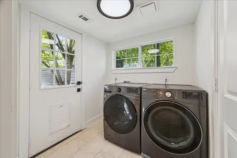 $2,695,000 | 3071 Locke Lane, Houston, TX 77019