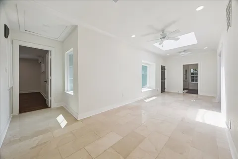 $2,695,000 | 3071 Locke Lane, Houston, TX 77019