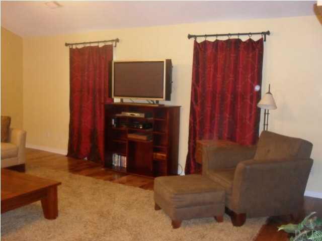 1728 Jacks Branch Road Cantonment, FL 32533 - Photo 17 of 23 Great Room