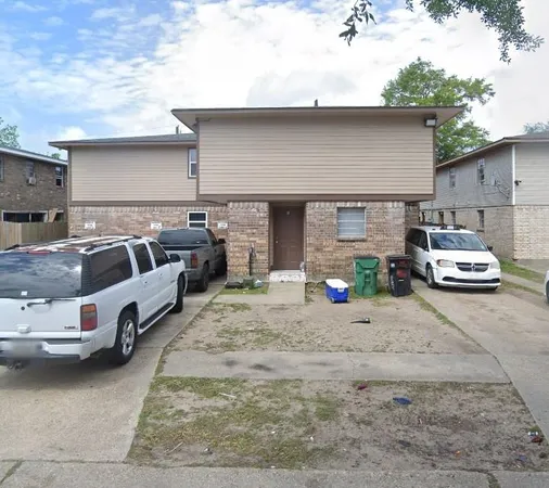$1,295 | 948 East Monterey Court, Unit B, Gretna, LA 70056