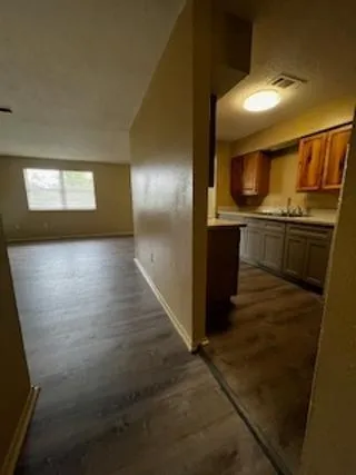 $1,295 | 948 East Monterey Court, Unit B, Gretna, LA 70056