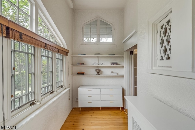 7 Prospect Terrace Montclair, NJ 07042 - Photo 22 of 48
