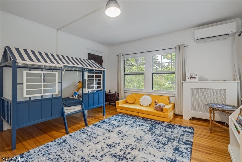 7 Prospect Terrace Montclair, NJ 07042 - Photo 26 of 48