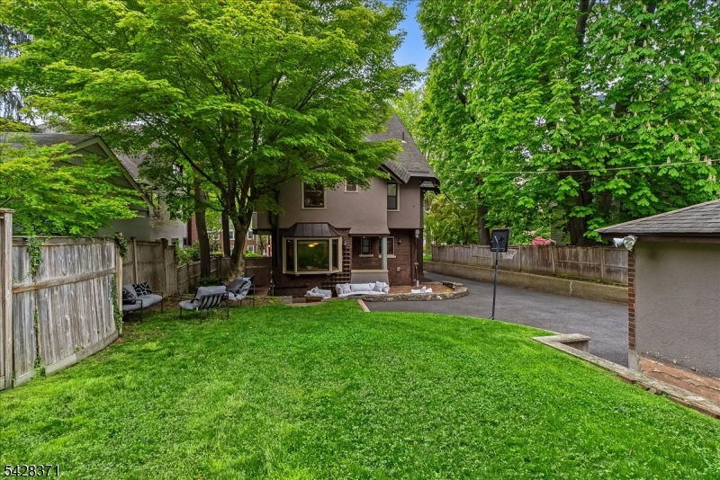 7 Prospect Terrace Montclair, NJ 07042 - Photo 44 of 48