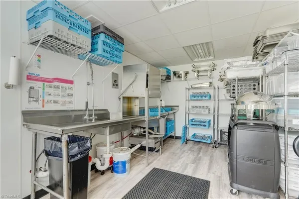 $2,500,000 | 17 East Main Street, Thomasville, NC 27360