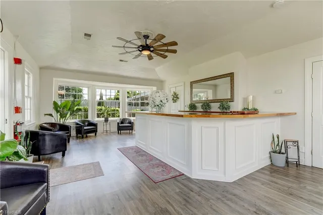 $2,500,000 | 17 East Main Street, Thomasville, NC 27360