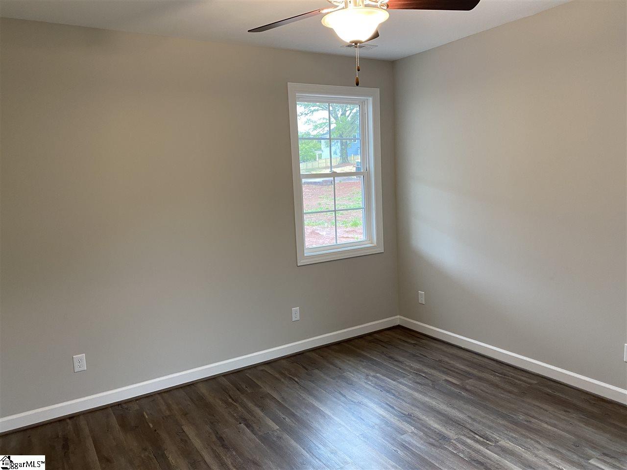 3501 Old Buncombe Road Greenville, SC 29617 - Photo 7 of 25 Gallery Image 7