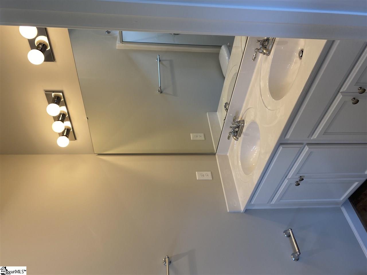 3501 Old Buncombe Road Greenville, SC 29617 - Photo 8 of 25 Gallery Image 8