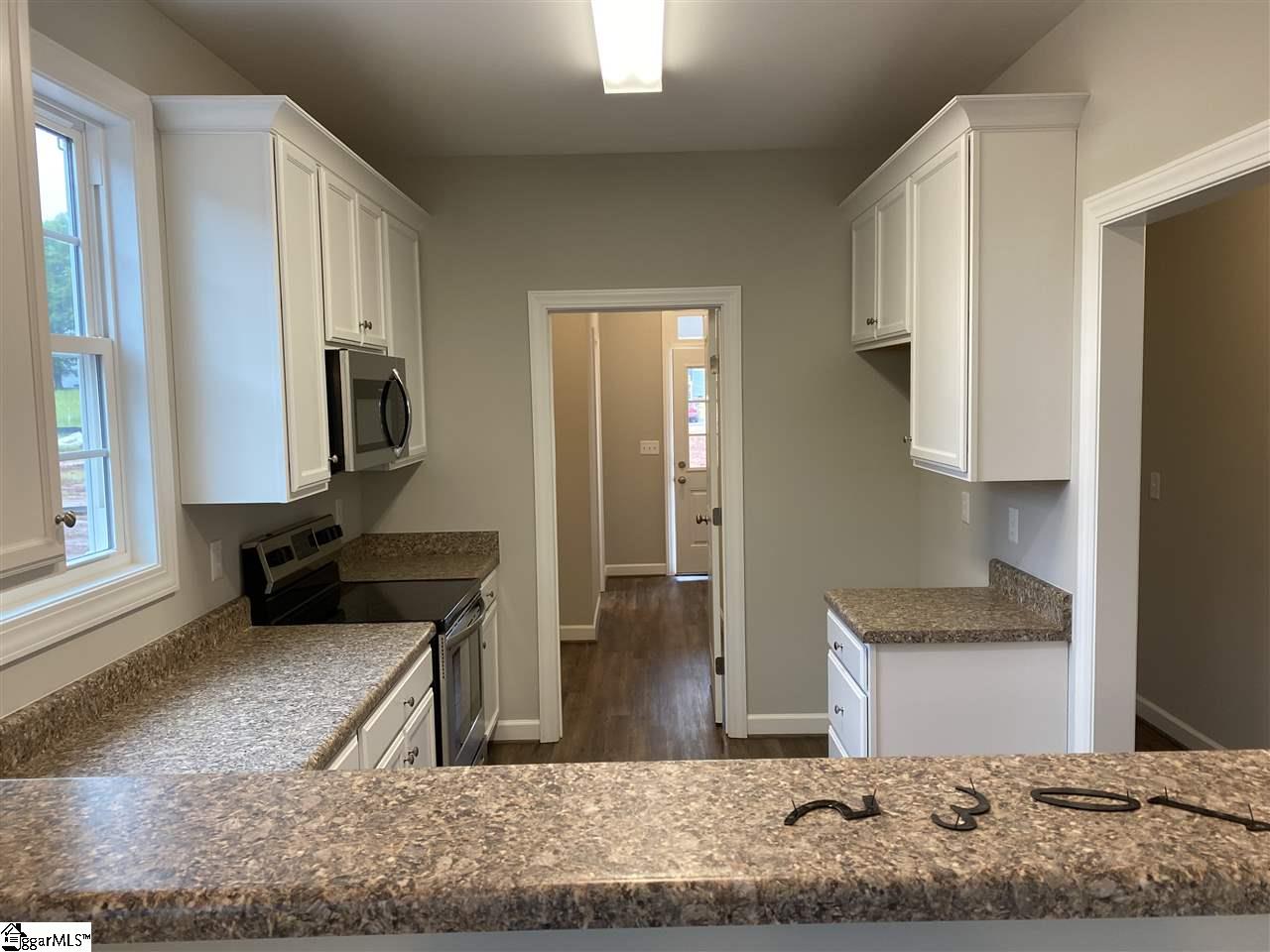 3501 Old Buncombe Road Greenville, SC 29617 - Photo 9 of 25 Gallery Image 9