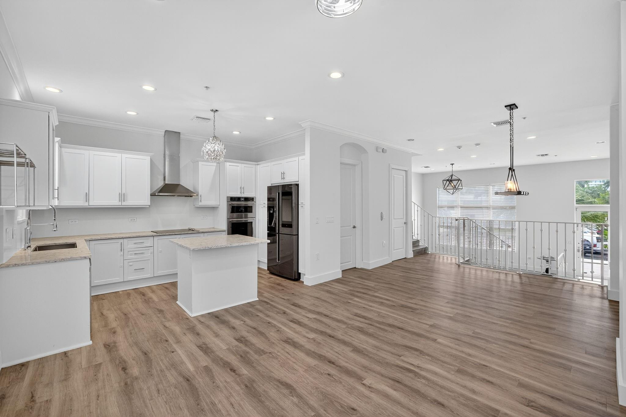 508 North Birch Road, Unit 508 Fort Lauderdale, FL 33304 - Photo 15 of 88 Photo 15