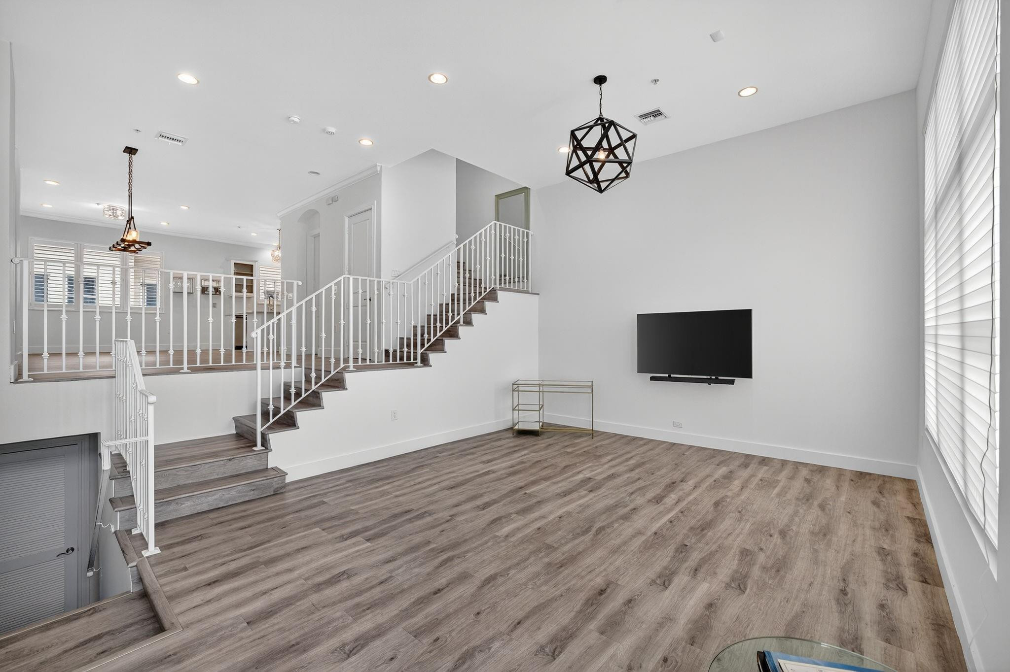 508 North Birch Road, Unit 508 Fort Lauderdale, FL 33304 - Photo 7 of 88 Photo 7