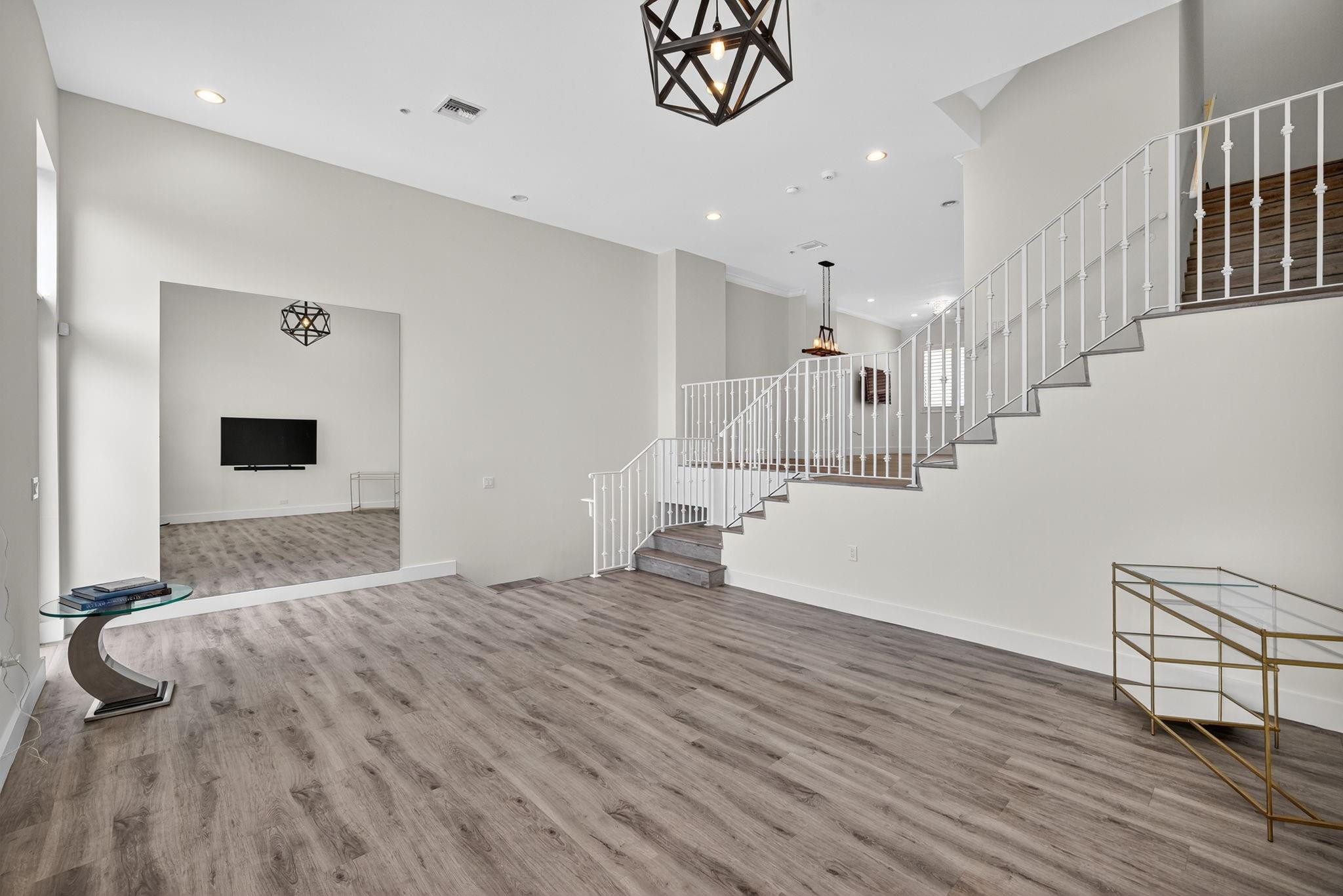 508 North Birch Road, Unit 508 Fort Lauderdale, FL 33304 - Photo 8 of 88 Photo 8