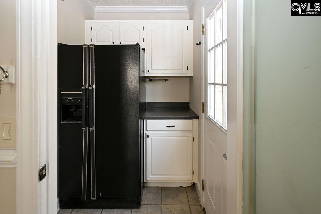 88 Running Deer Road Blythewood, SC 29016 - Photo 24 of 24 a kitchen with appliances and cabinets
