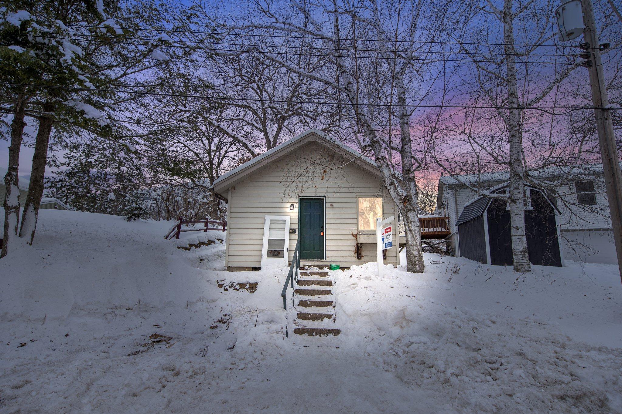 305 Kimberly Road, Willernie, MN 55090 Compass