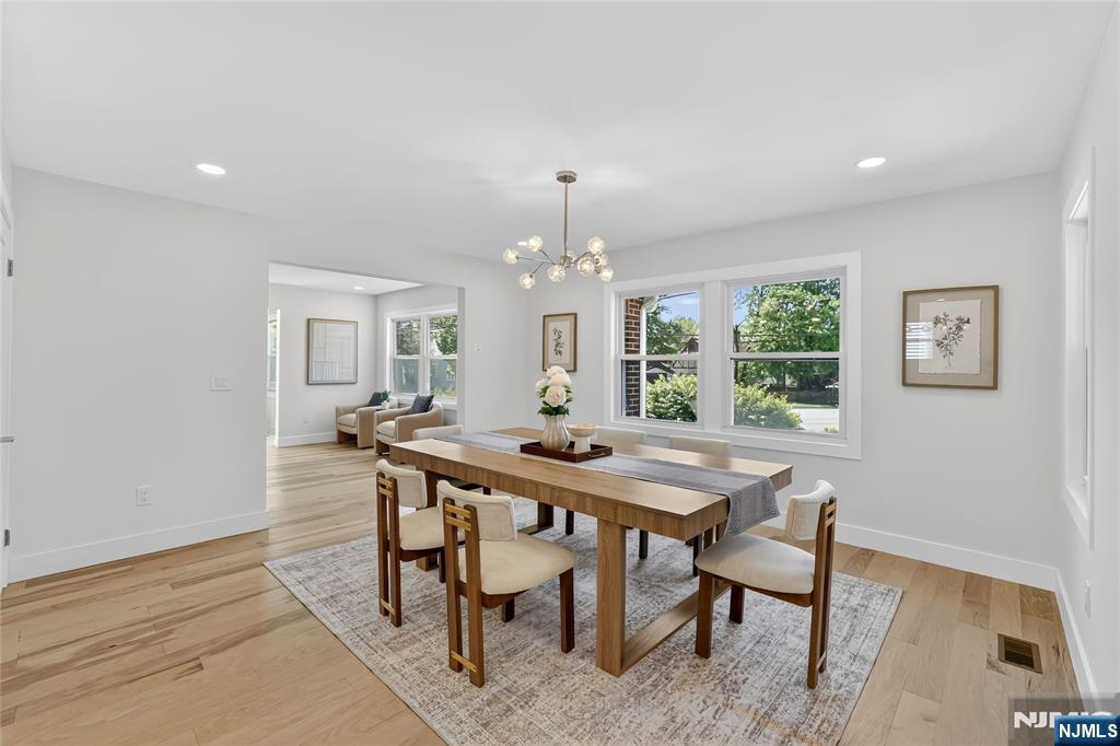 909 Ridgewood Road Millburn, NJ 07041 - Photo 8 of 29